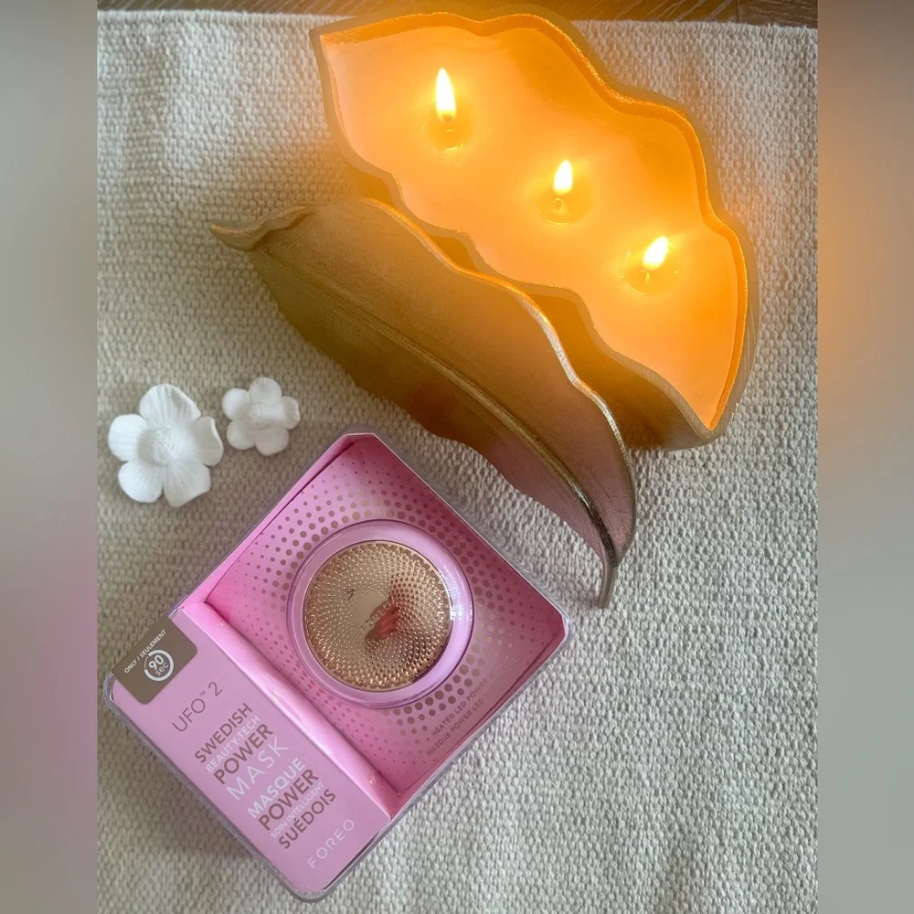 NWT FOREO UFO 2